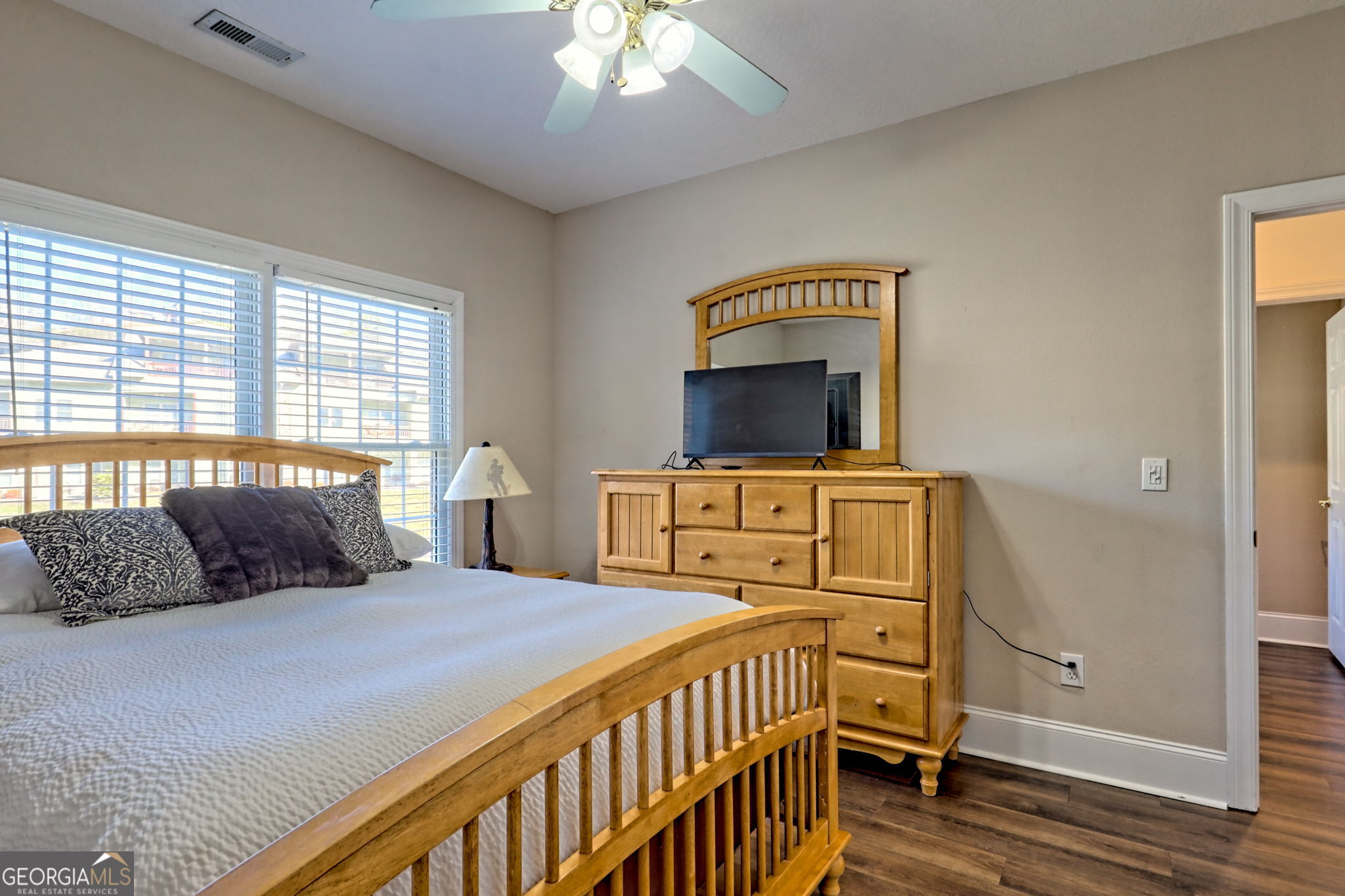 1688 Lakeview Drive Young Harris GA 30582