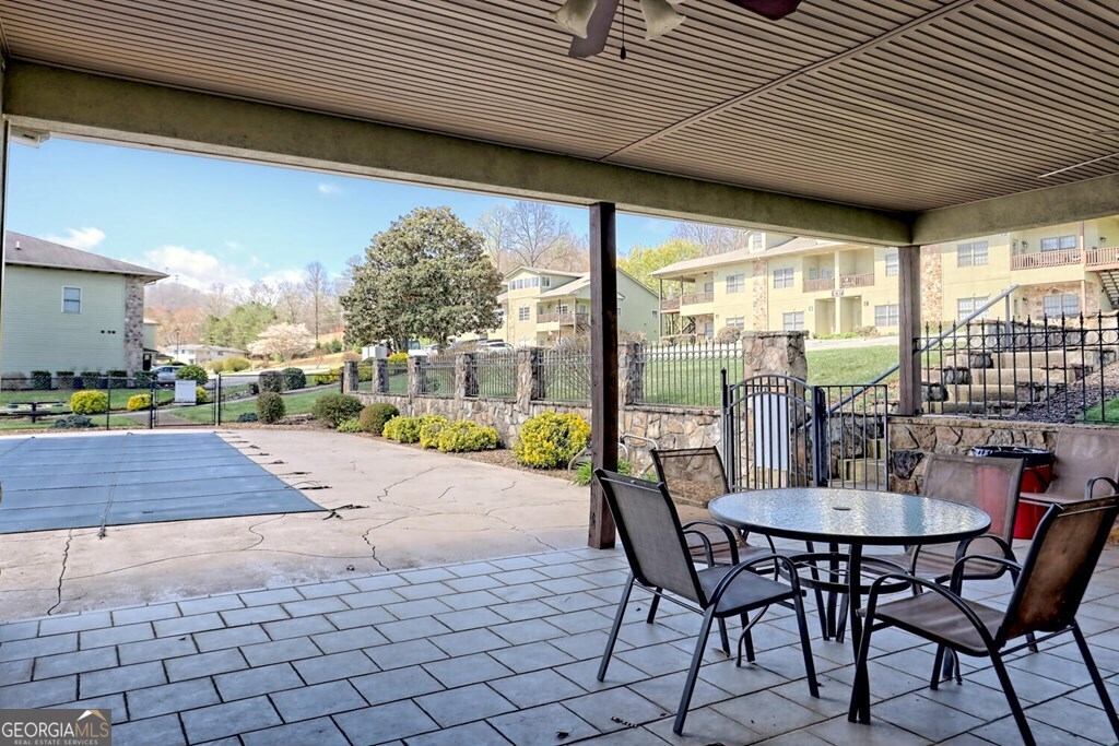 1688 Lakeview Drive Young Harris GA 30582