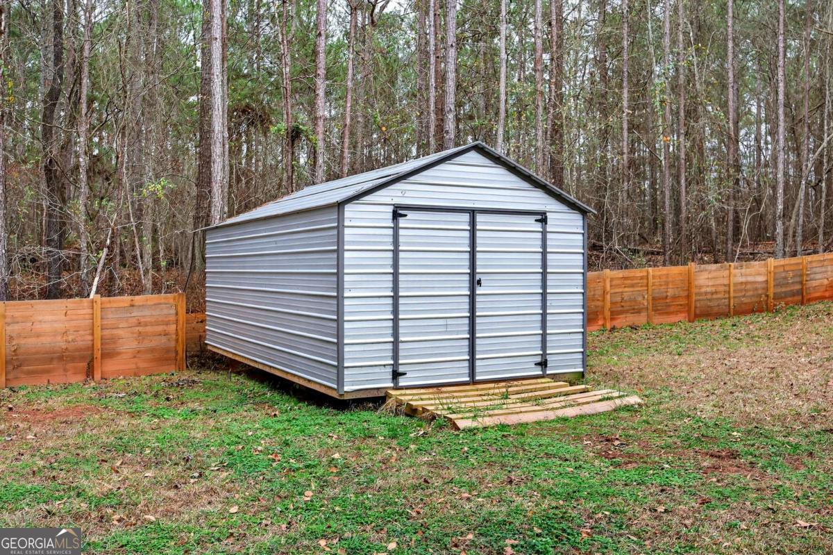 250 Prestigious Place Senoia GA 30276