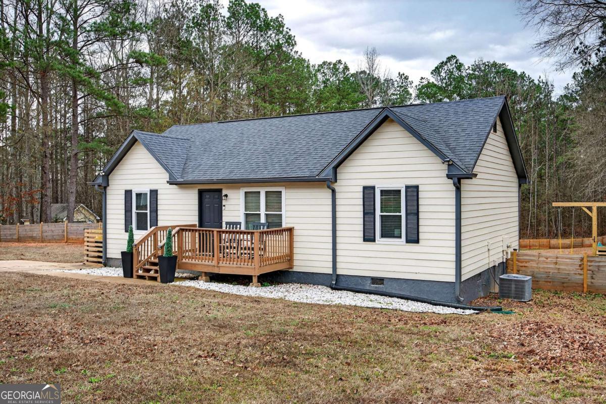 250 Prestigious Place Senoia GA 30276