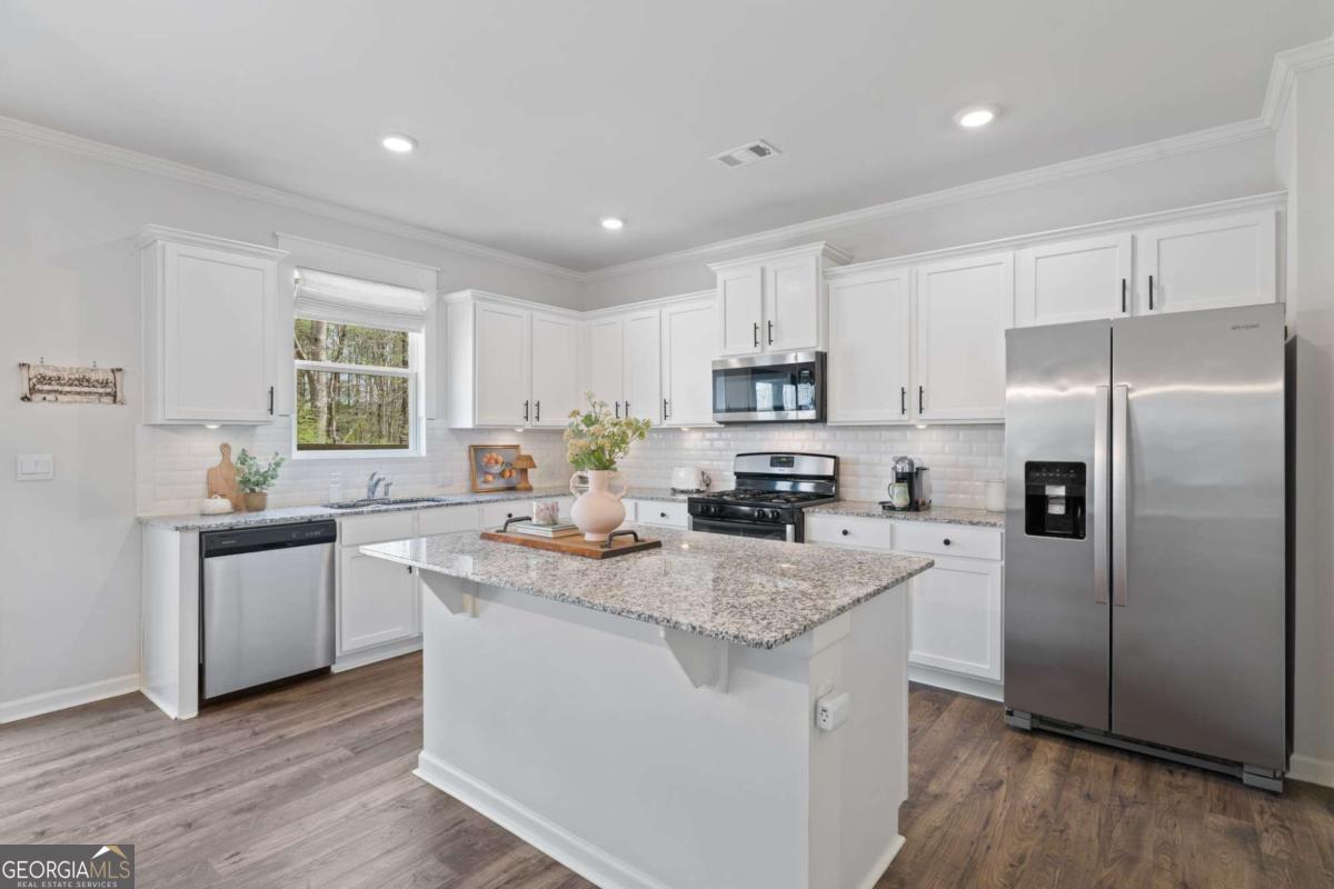 366 Barnwood Lane Dawsonville GA 30534