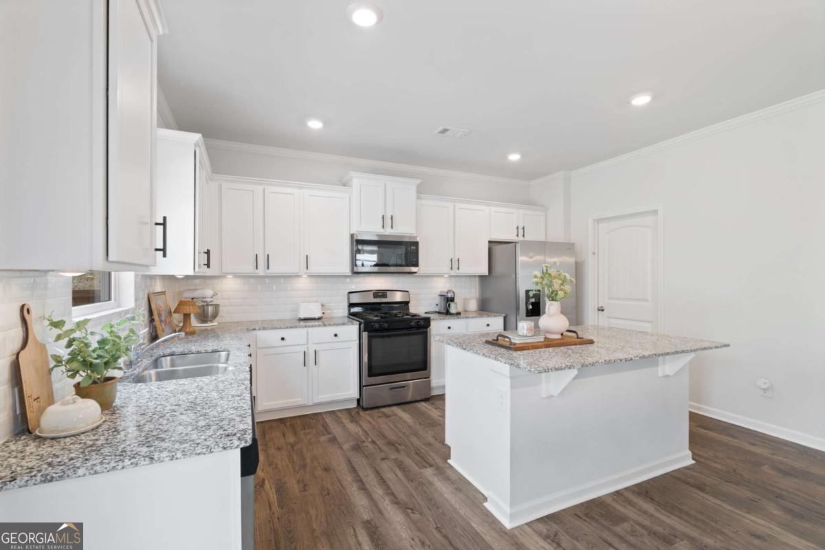366 Barnwood Lane Dawsonville GA 30534