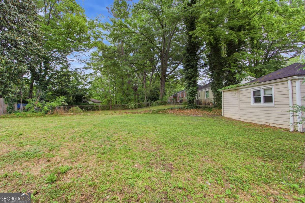 1837 Oakmont Drive NW Atlanta GA 30314