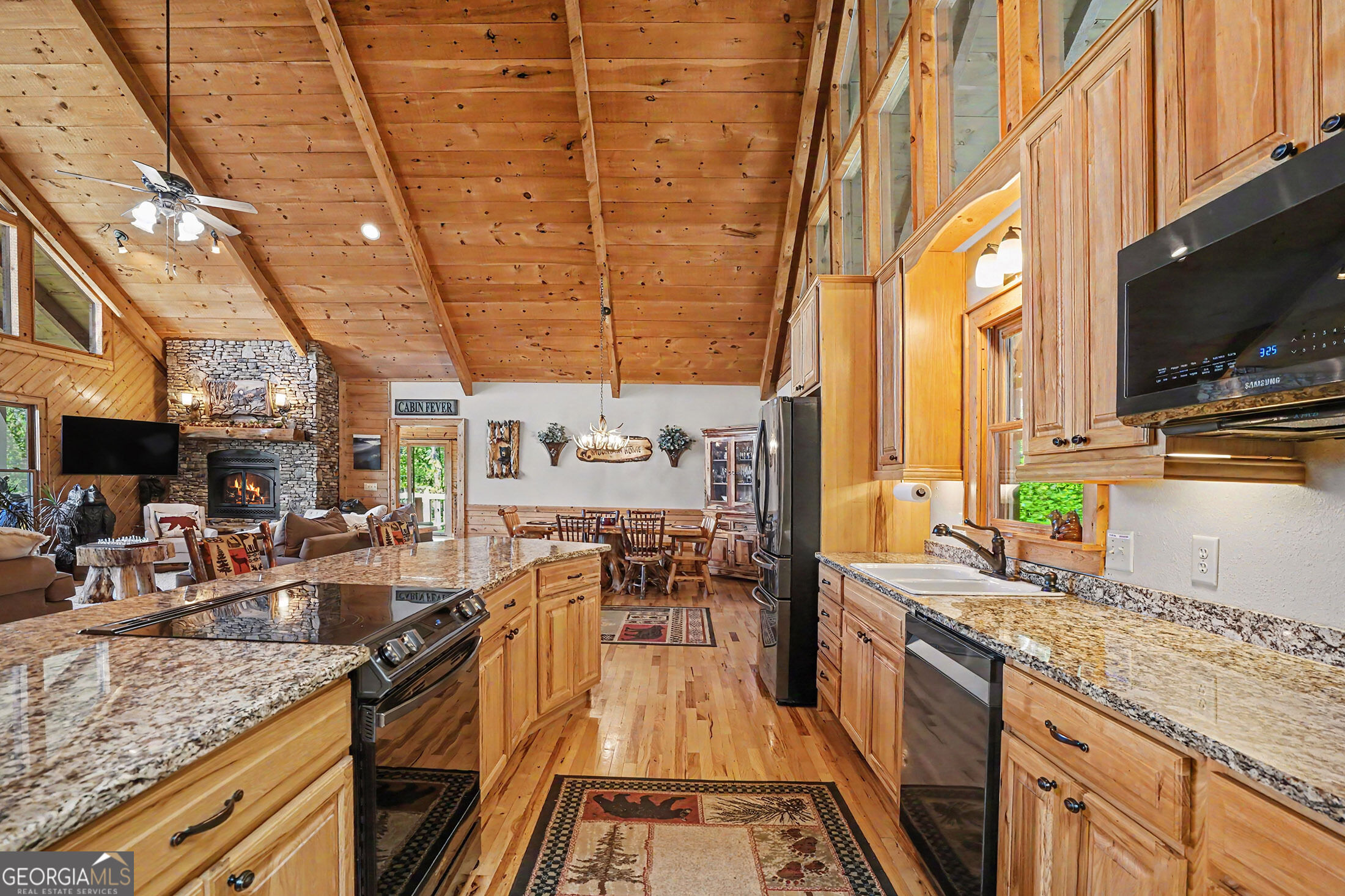 427 Smokehouse Knob Drive Rabun Gap GA 30568