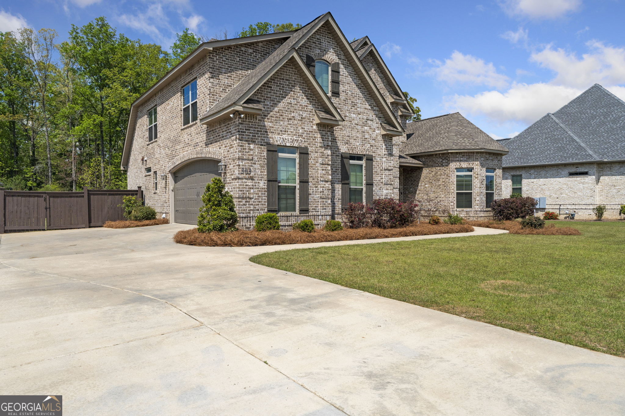 303 Pine Trace Lane Kathleen GA 31047