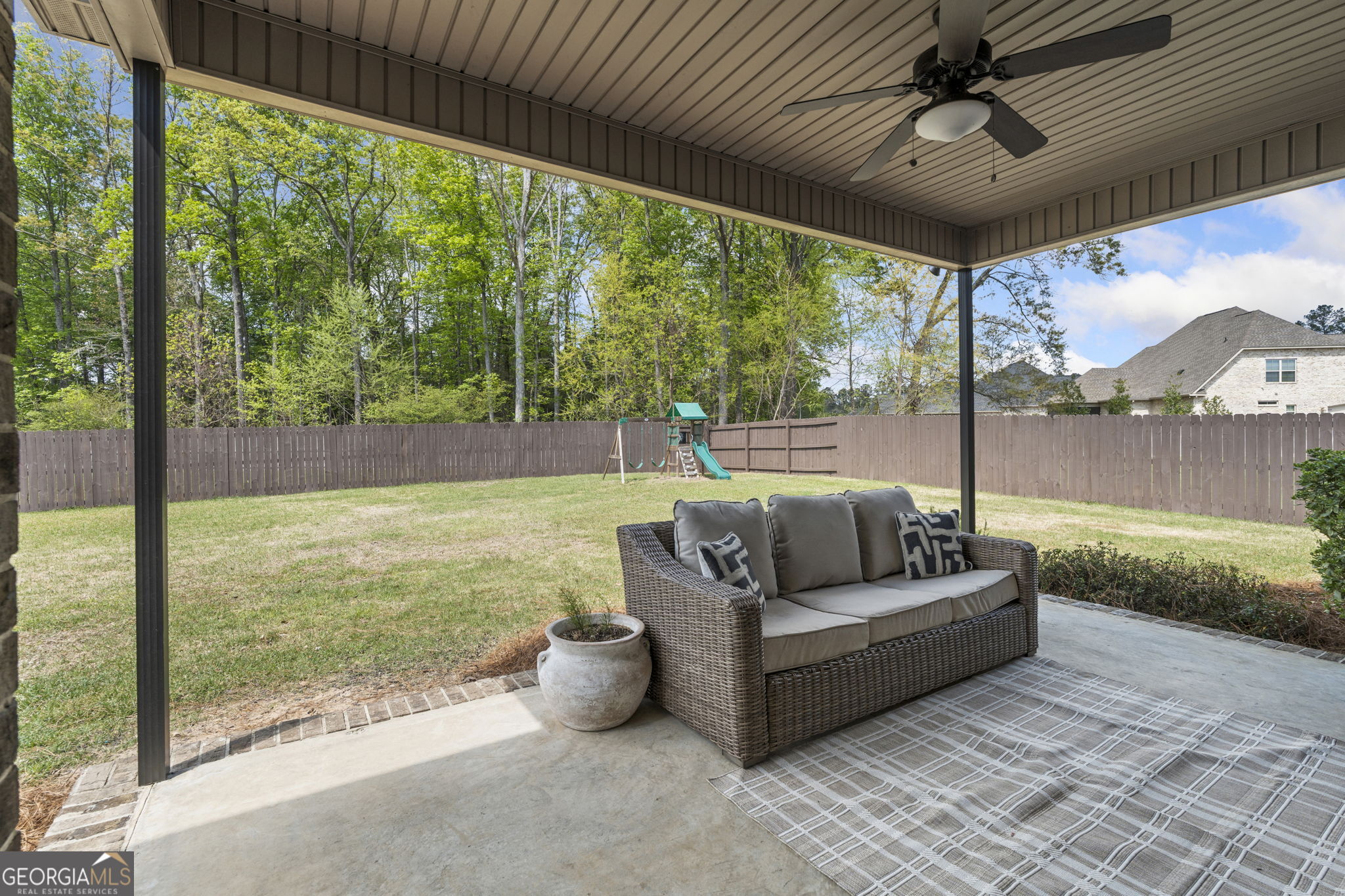 303 Pine Trace Lane Kathleen GA 31047