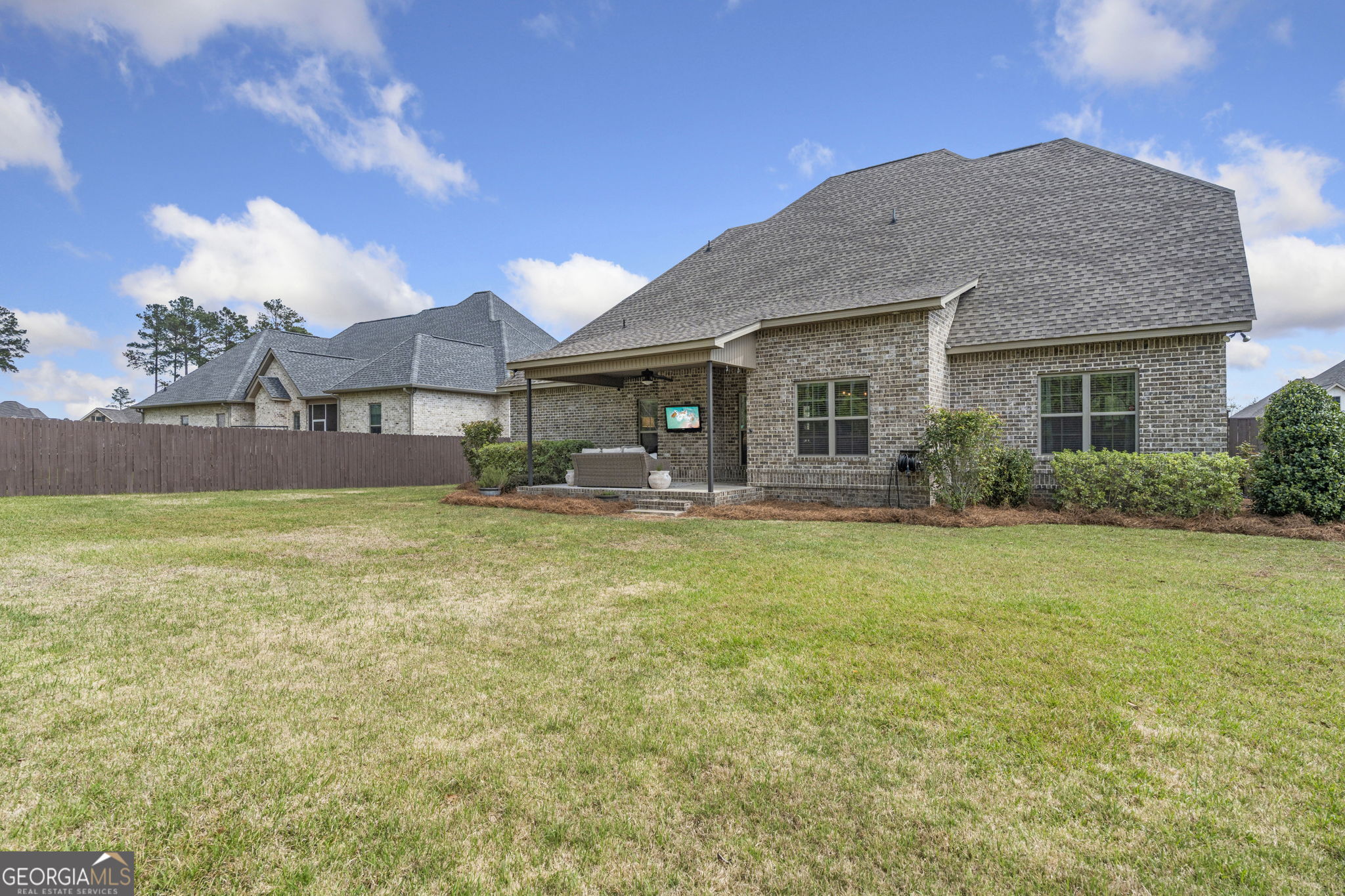 303 Pine Trace Lane Kathleen GA 31047