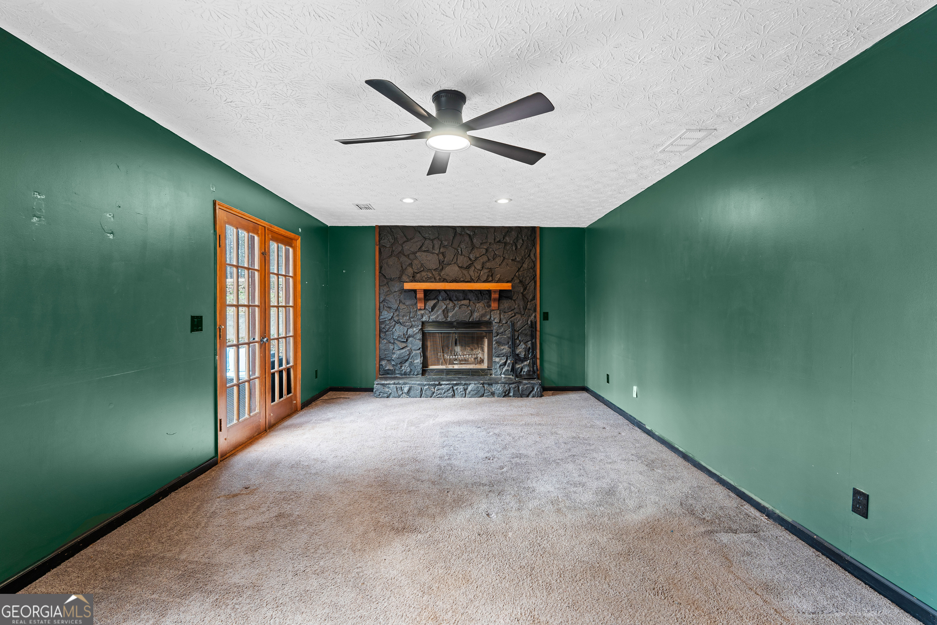 125 Nina Celeste Lane Fayetteville GA 30215
