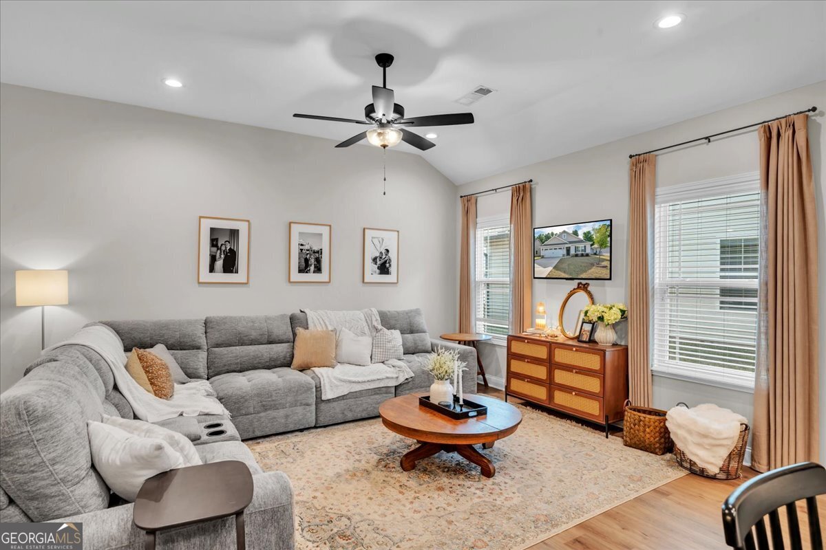 137 Red Tail Circle Byron GA 31008