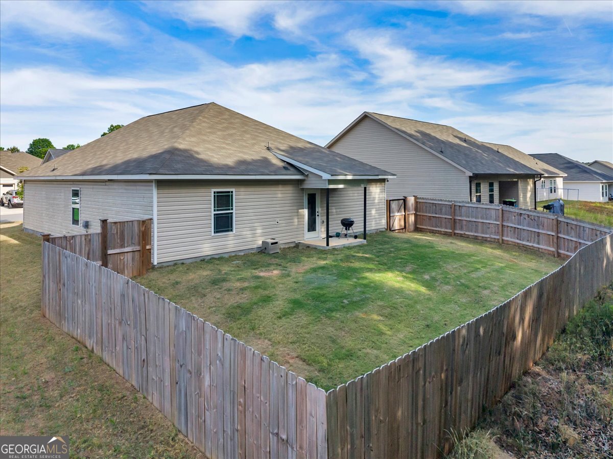137 Red Tail Circle Byron GA 31008