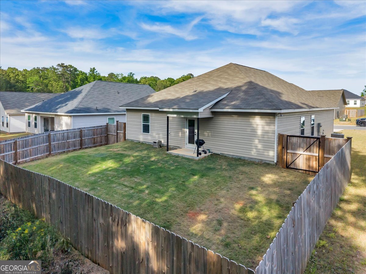 137 Red Tail Circle Byron GA 31008