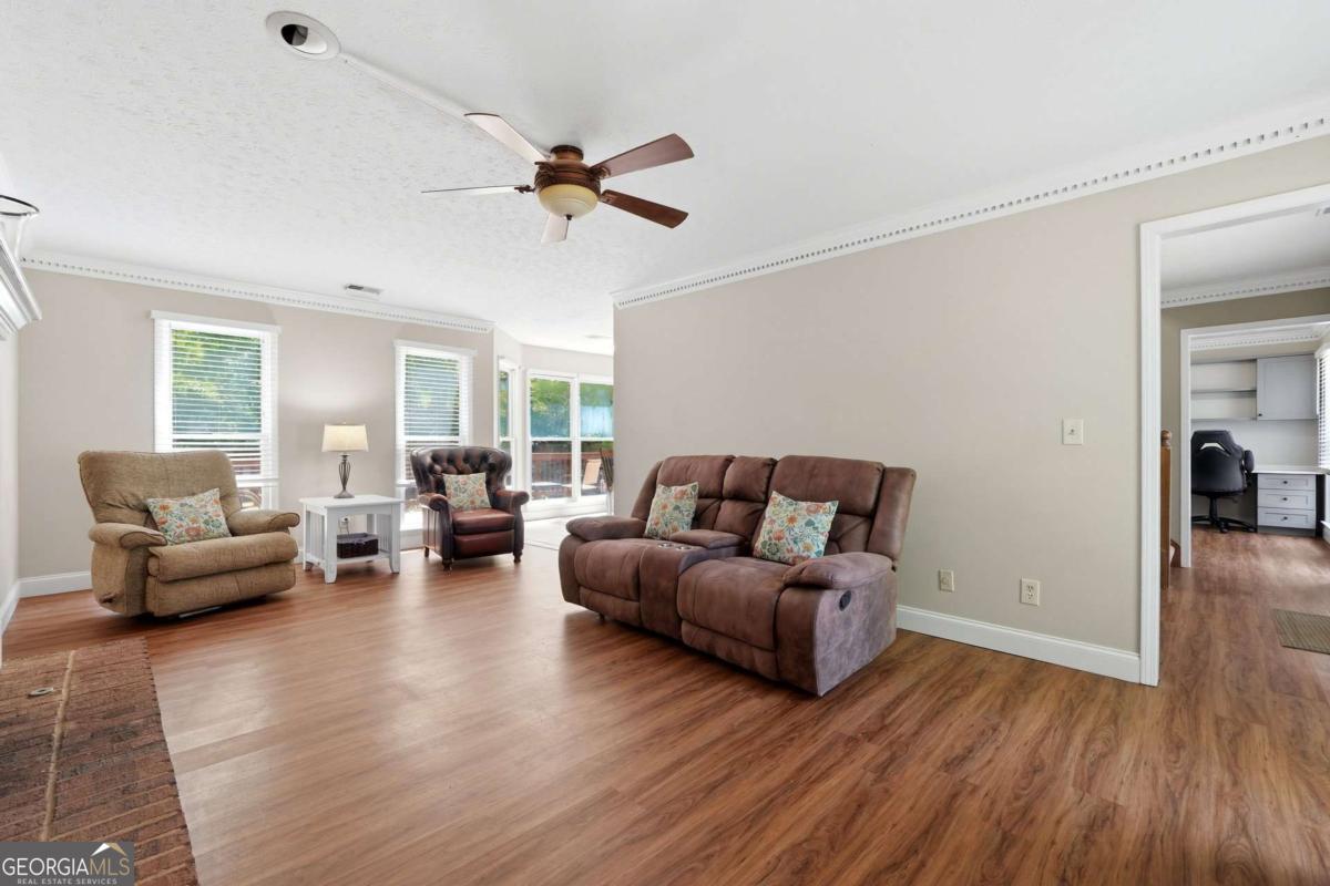 2620 Wicklow Way Powder Springs GA 30127