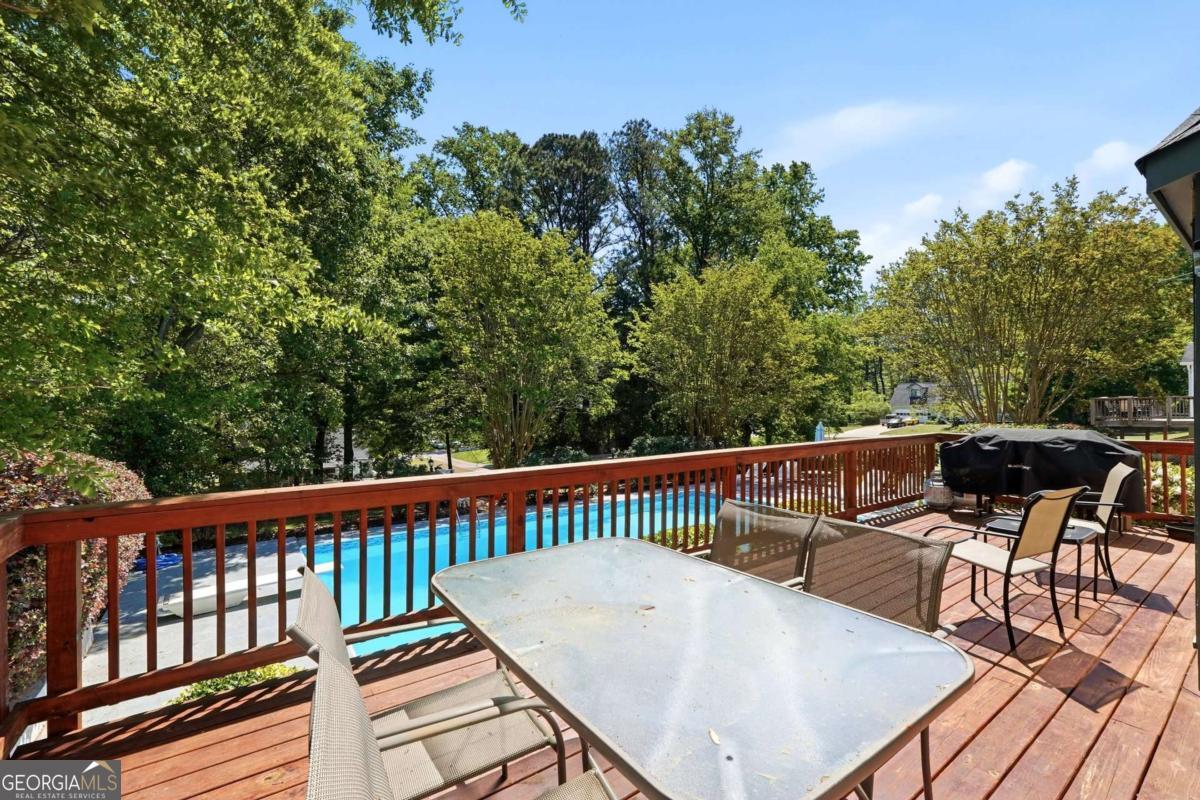 2620 Wicklow Way Powder Springs GA 30127