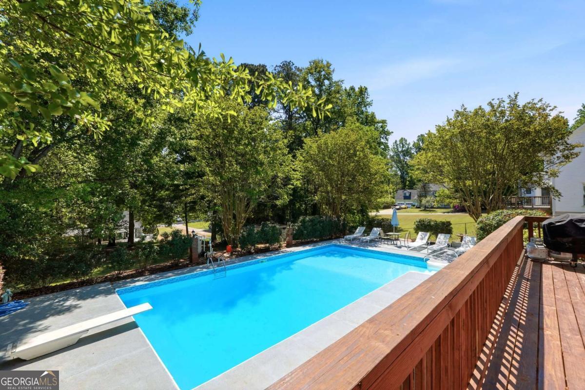 2620 Wicklow Way Powder Springs GA 30127