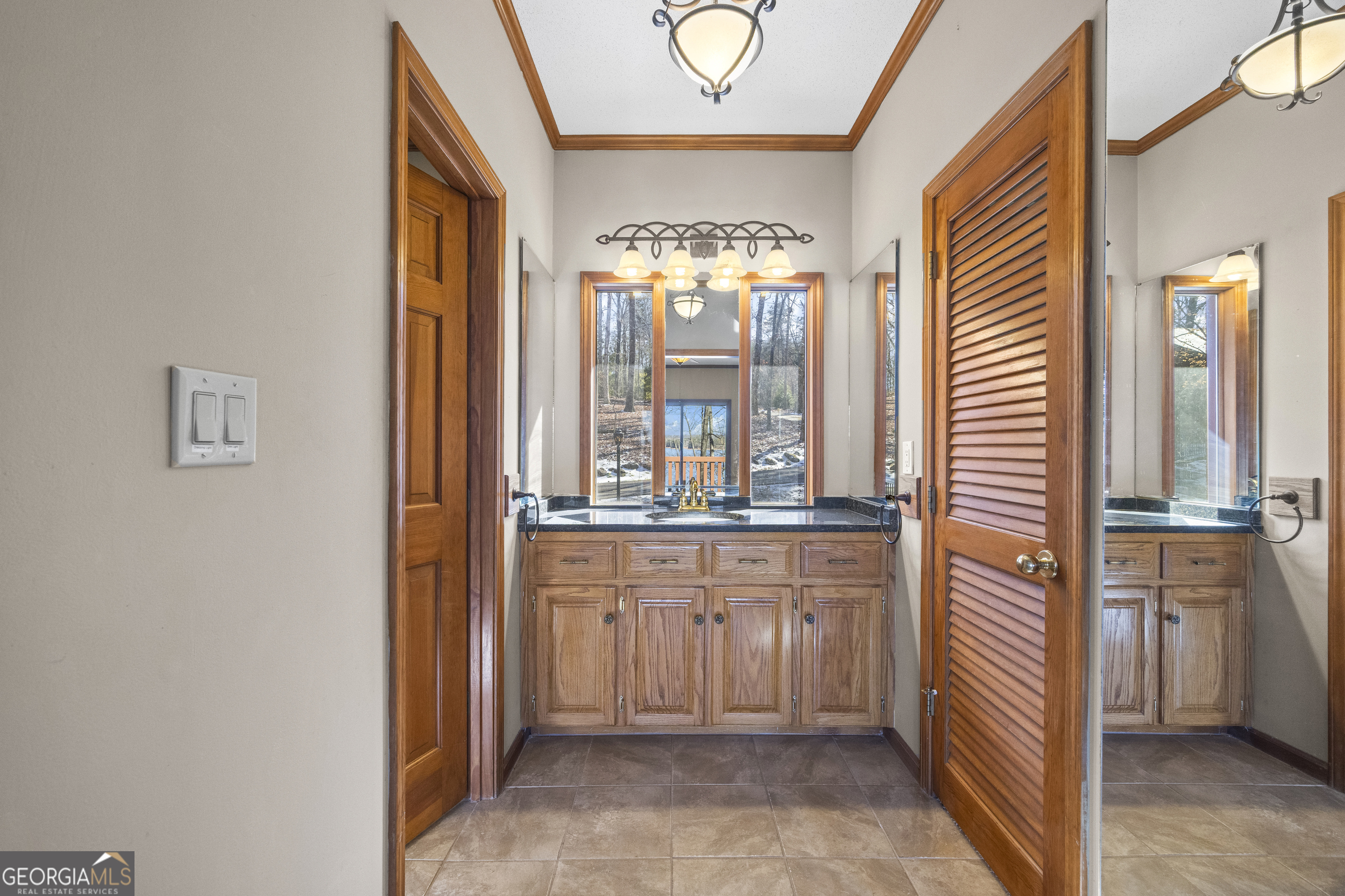 234 Chandlers Ferry Drive Hartwell GA 30643