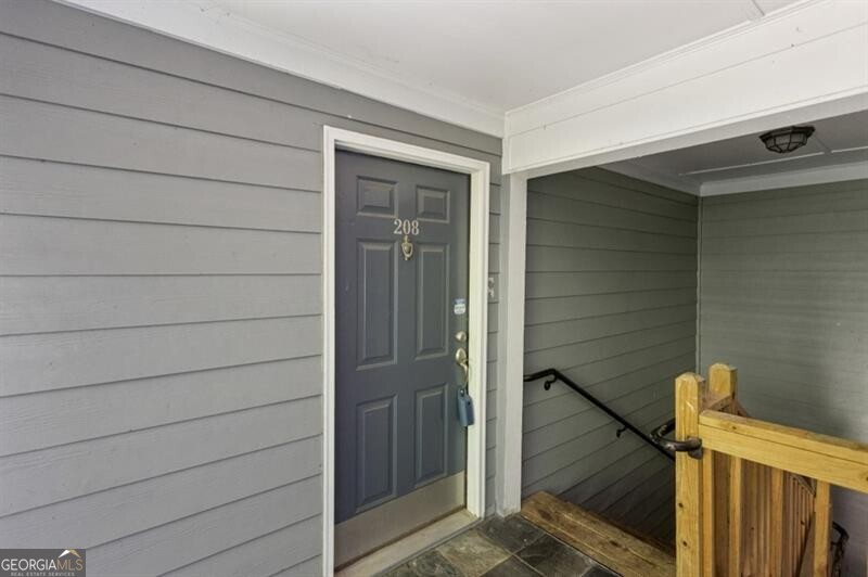 208 Madison Lane SE Smyrna GA 30080