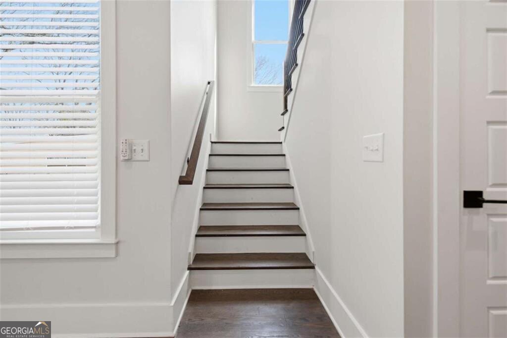 2876 Alexa Avenue SE Atlanta GA 30317