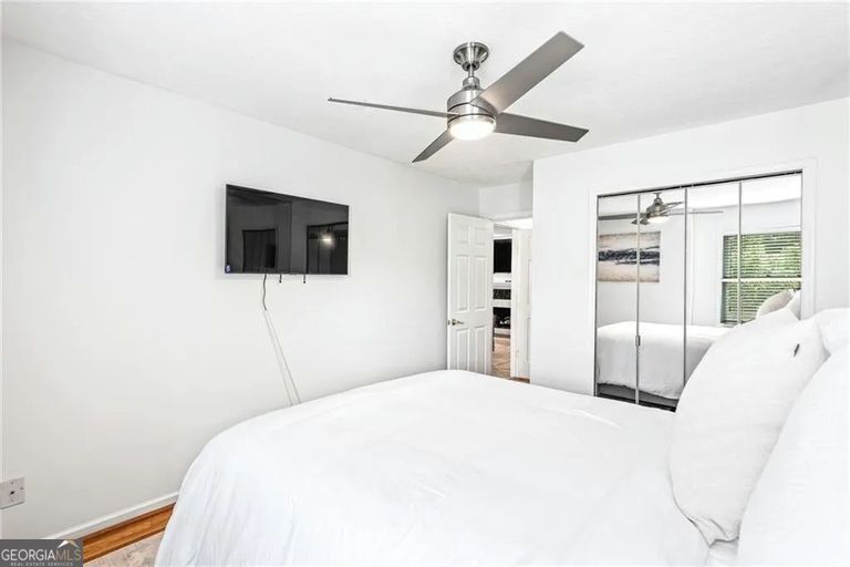 24 Saint Claire Lane NE Atlanta GA 30324