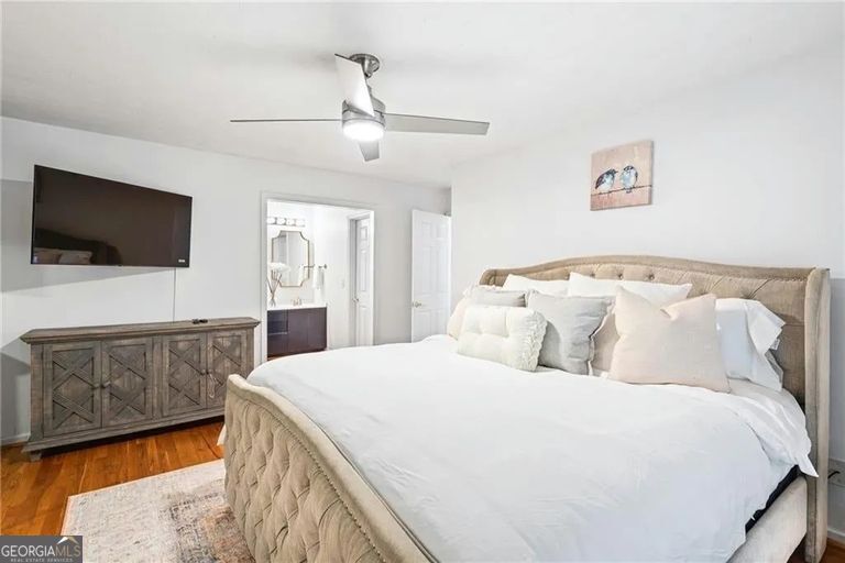 24 Saint Claire Lane NE Atlanta GA 30324