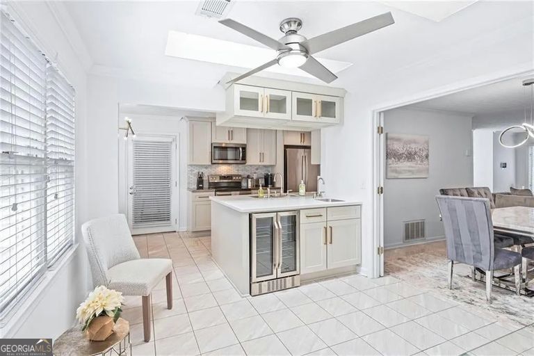 24 Saint Claire Lane NE Atlanta GA 30324