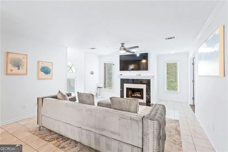 24 Saint Claire Lane NE Atlanta GA 30324