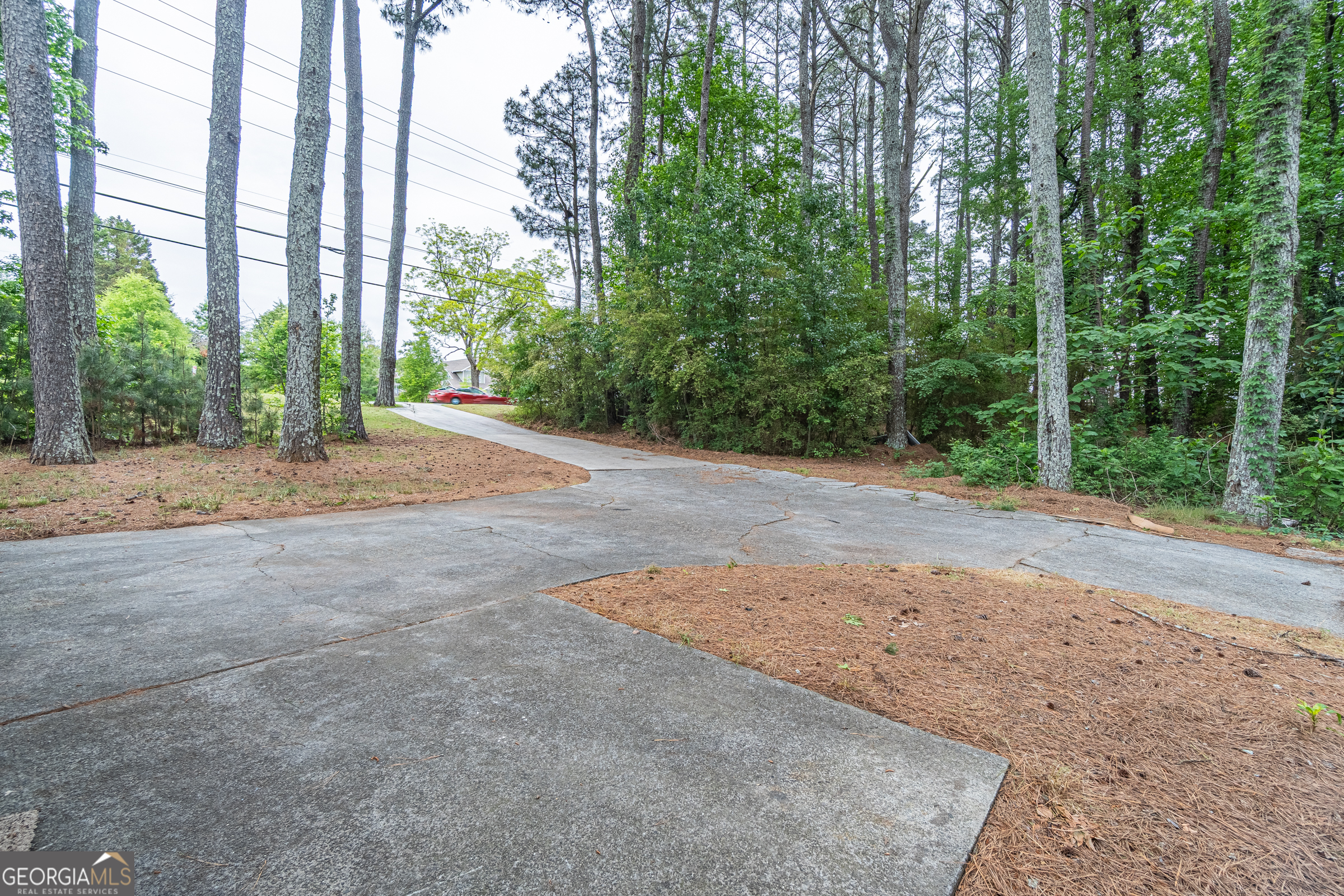 602 Brighton Drive Lawrenceville GA 30043