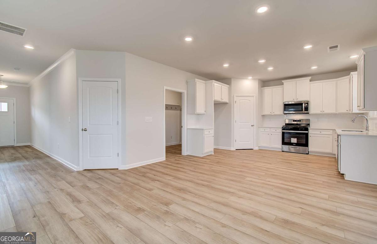 295 Arnewood Circle Mcdonough GA 30253