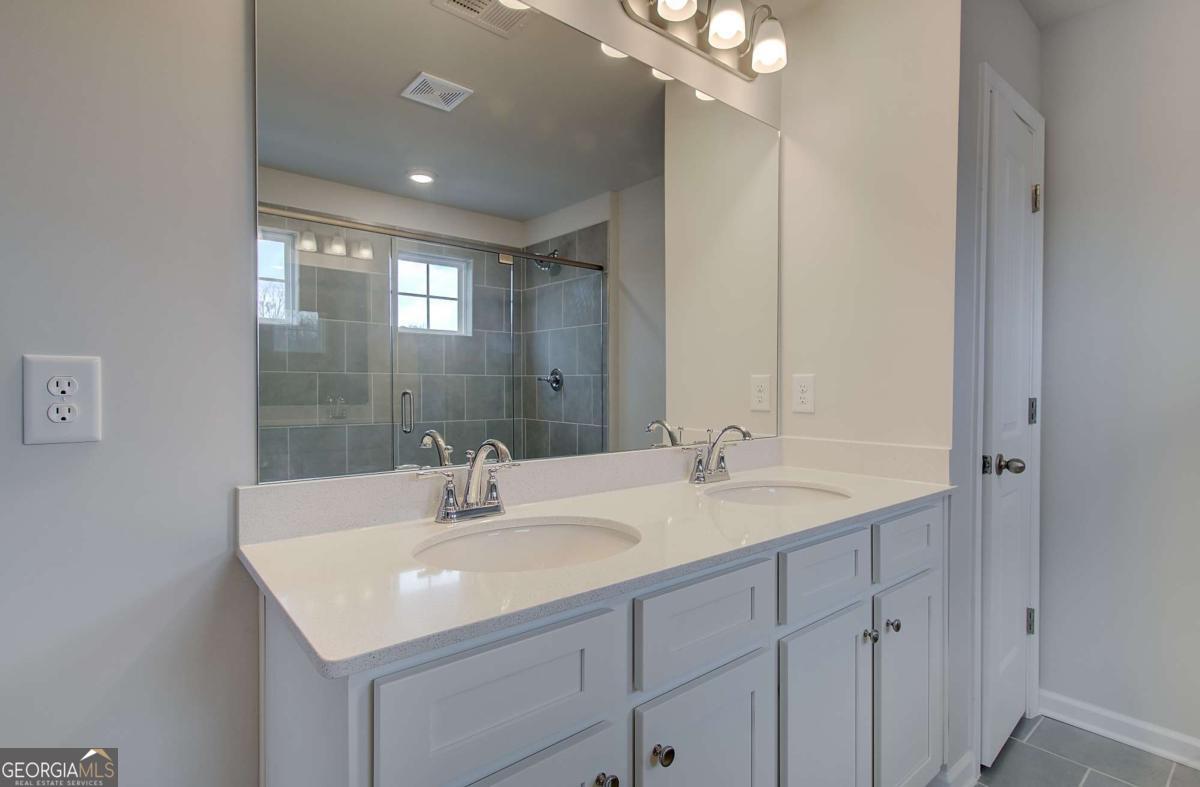 295 Arnewood Circle Mcdonough GA 30253
