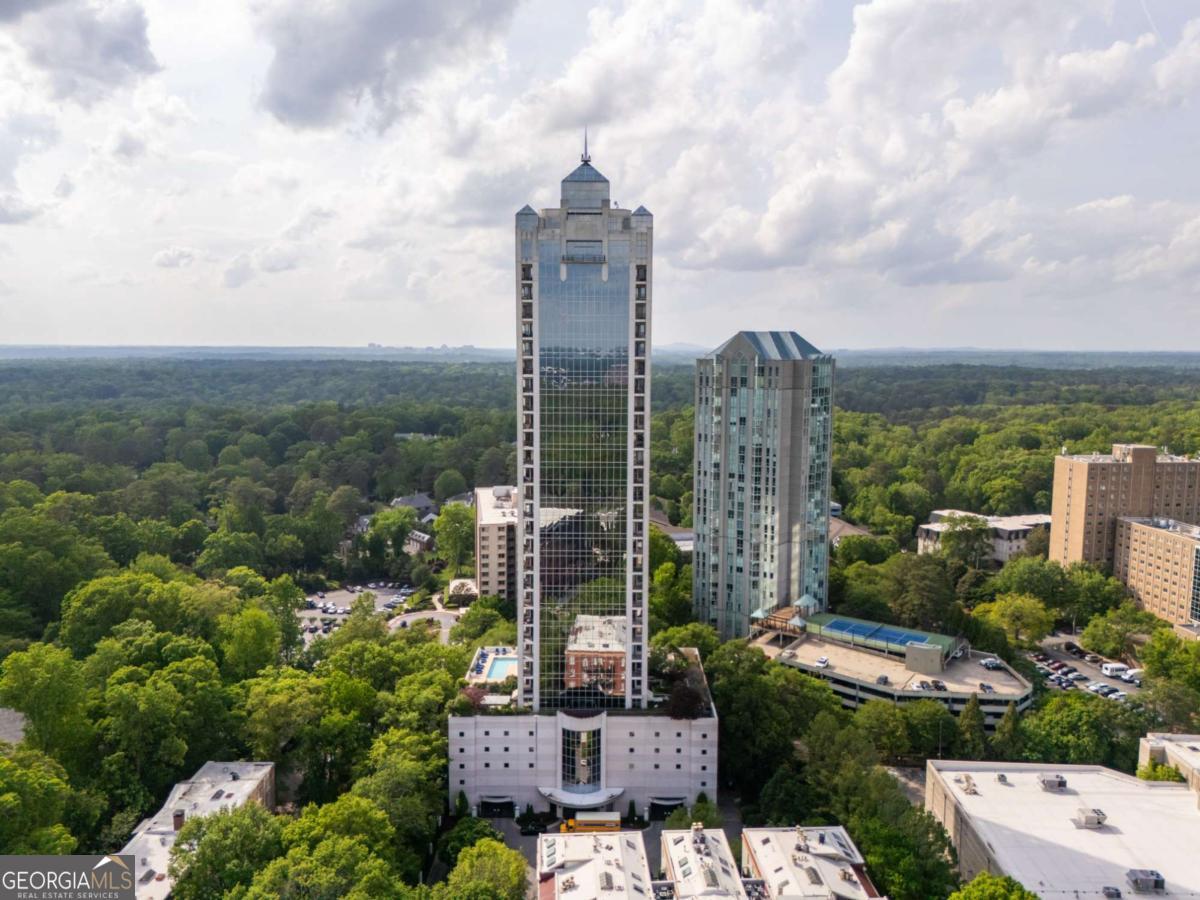 2828 Peachtree Road NW Atlanta GA 30305