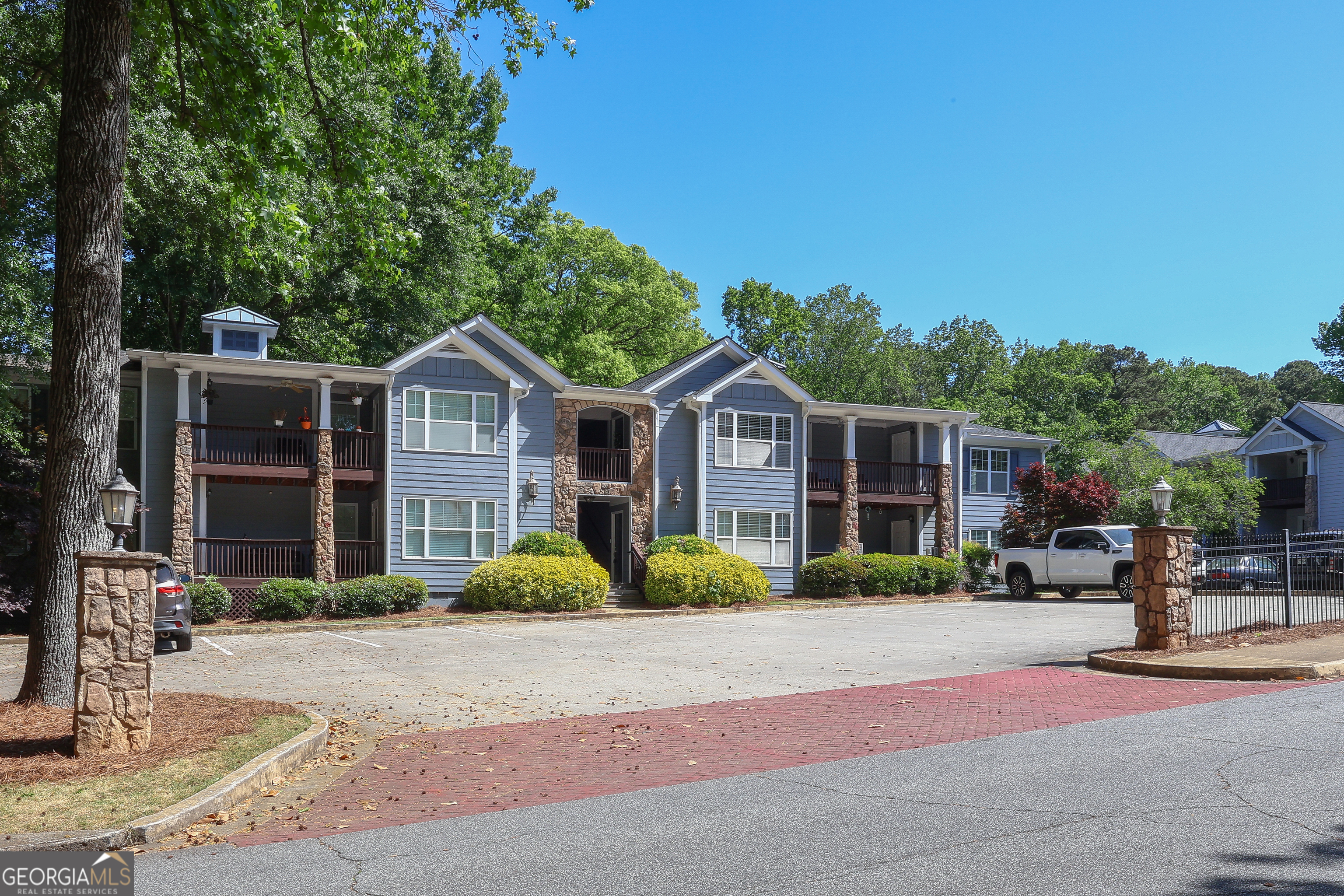 204 Madison Lane SE Smyrna GA 30080