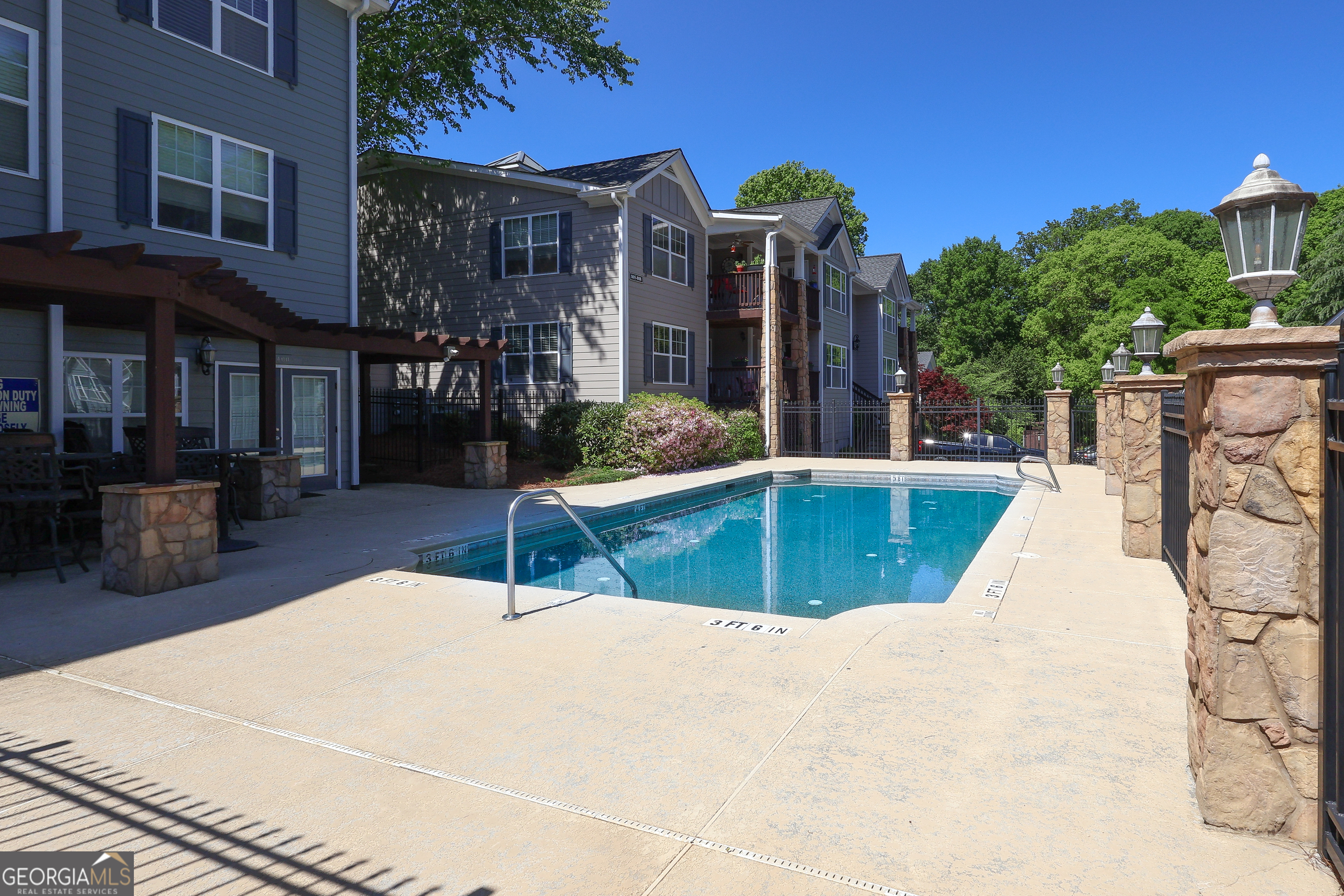 204 Madison Lane SE Smyrna GA 30080