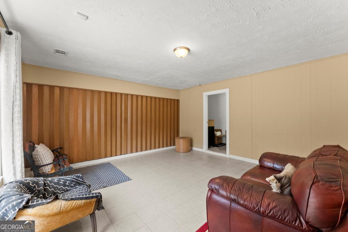 1467 Diplomat Drive Riverdale GA 30296