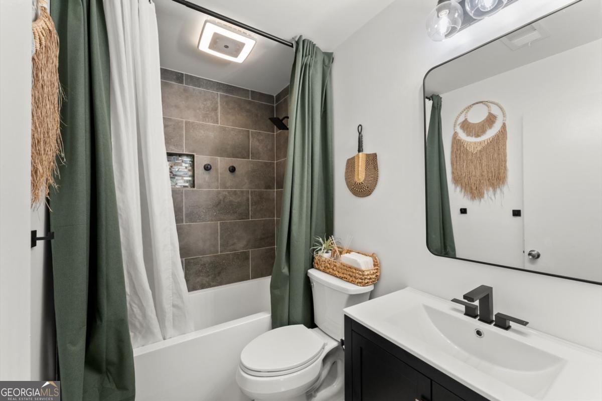 1467 Diplomat Drive Riverdale GA 30296