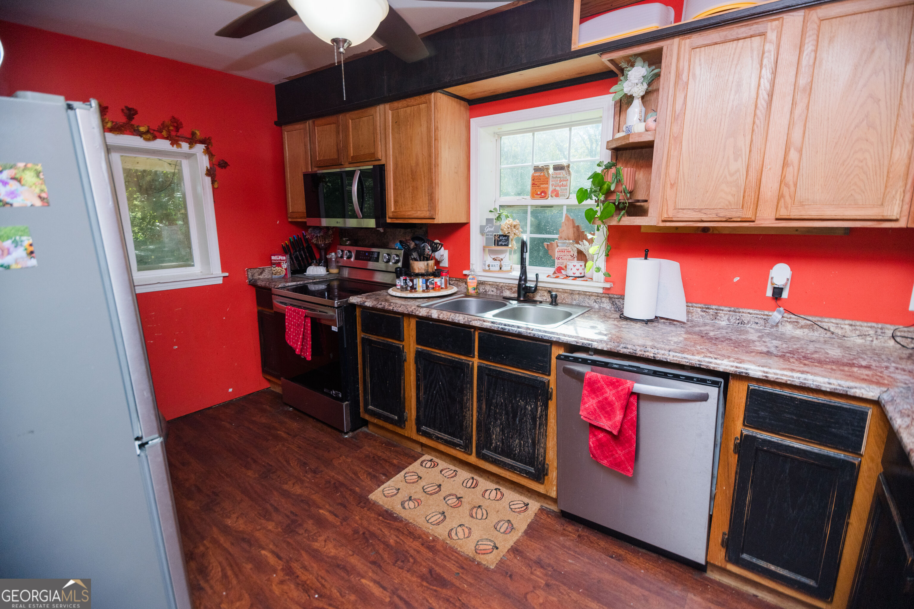 27 Oklahoma Street Reynolds GA 31076