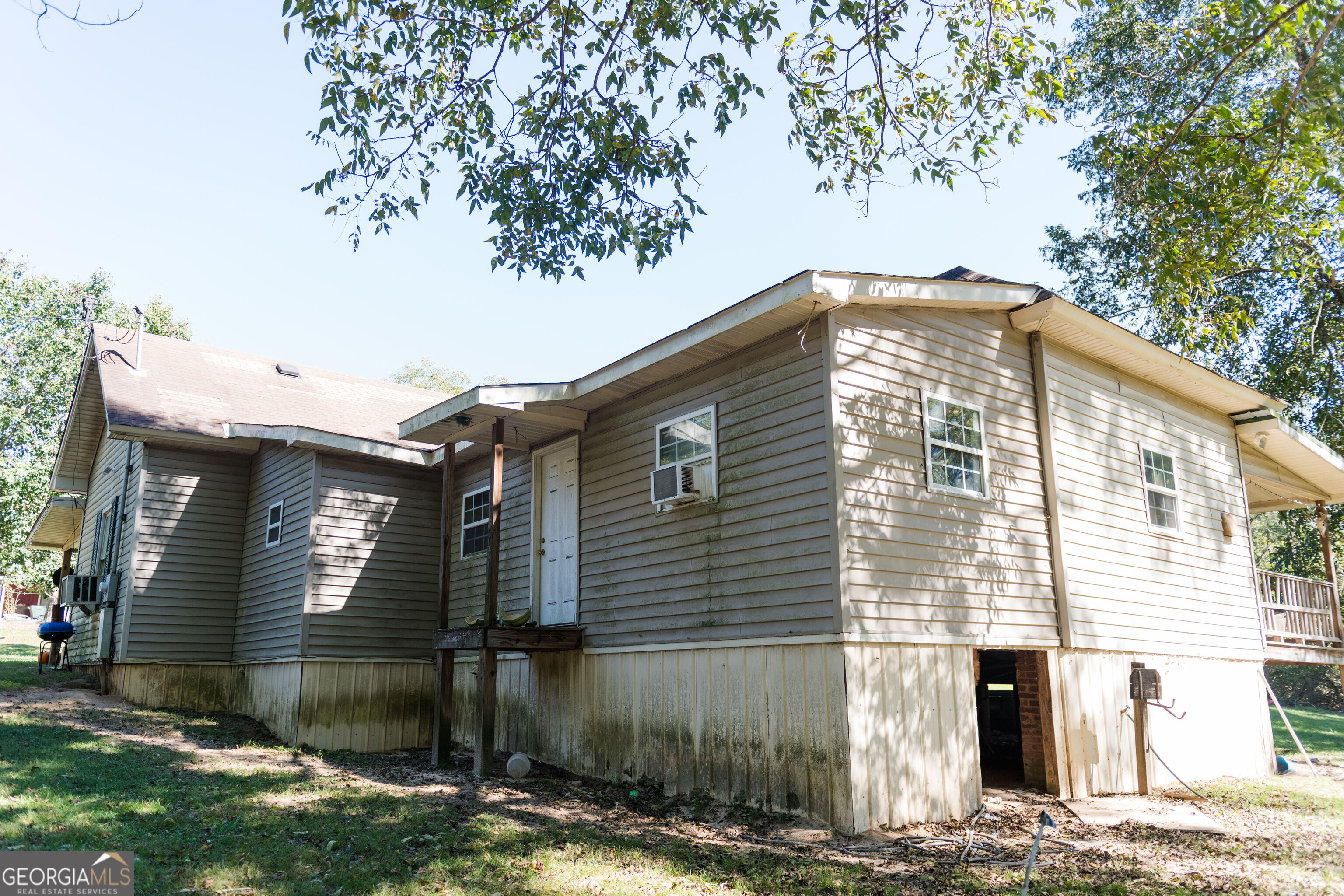 27 Oklahoma Street Reynolds GA 31076