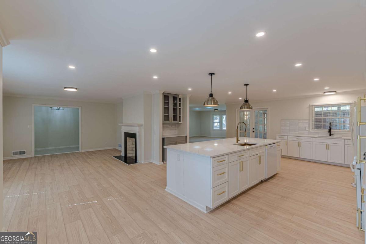 3121 Cascade Road SW Atlanta GA 30311