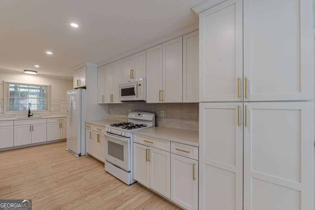 3121 Cascade Road SW Atlanta GA 30311