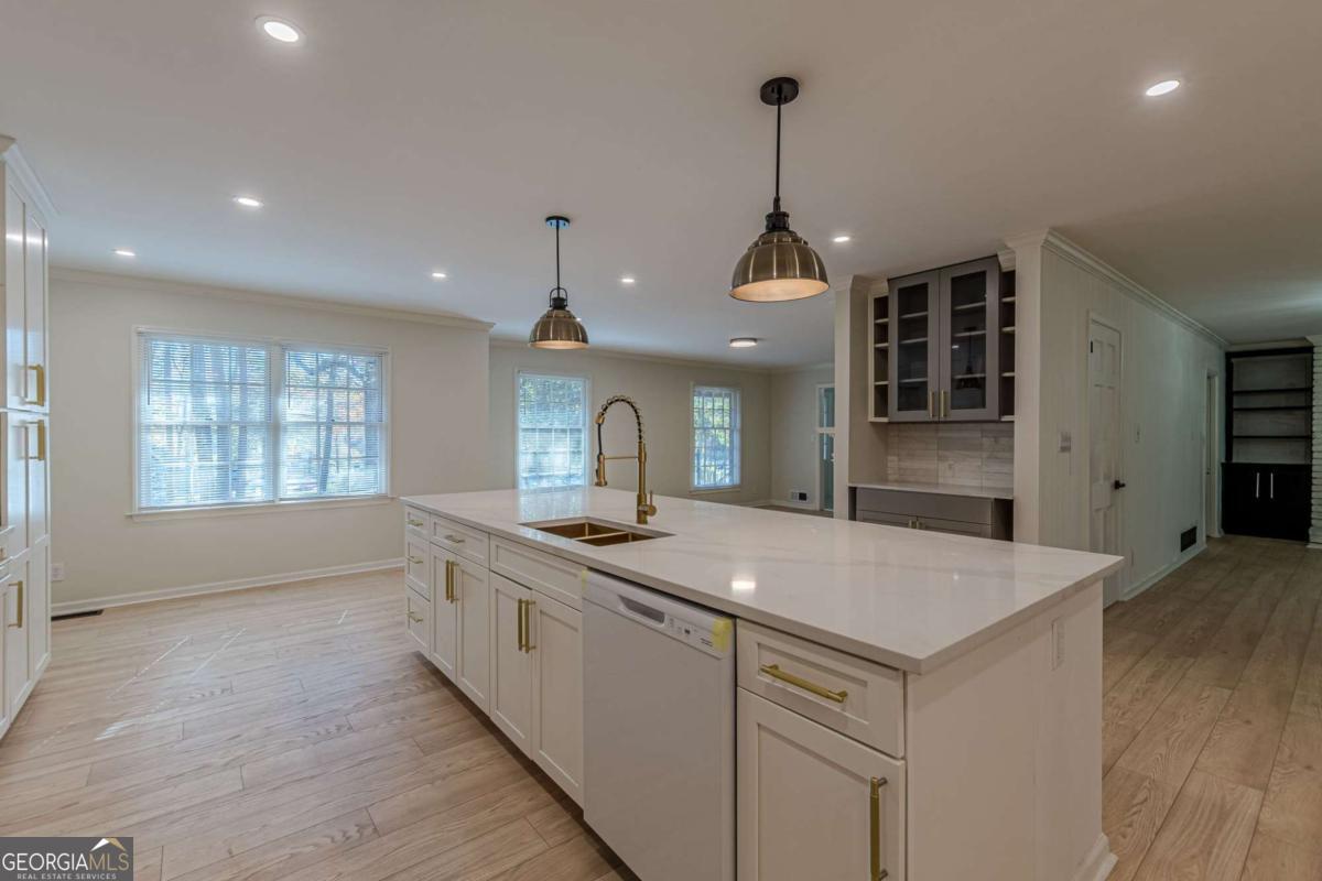 3121 Cascade Road SW Atlanta GA 30311