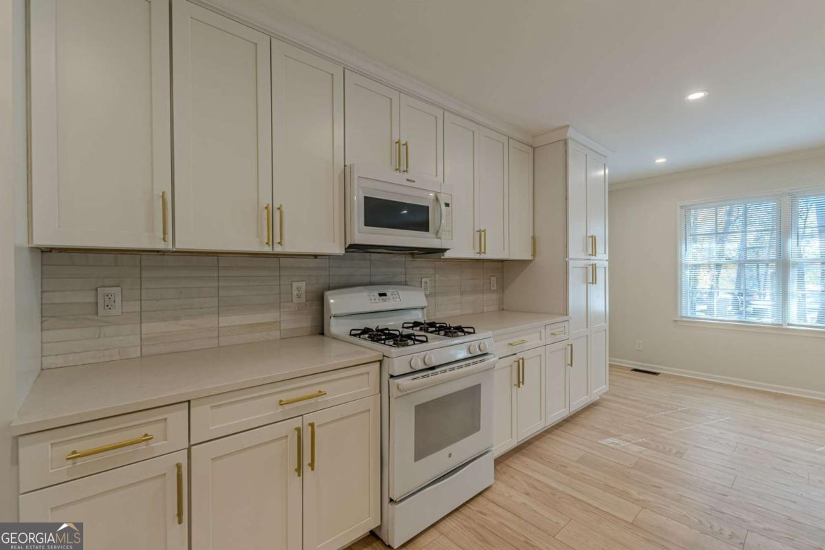 3121 Cascade Road SW Atlanta GA 30311