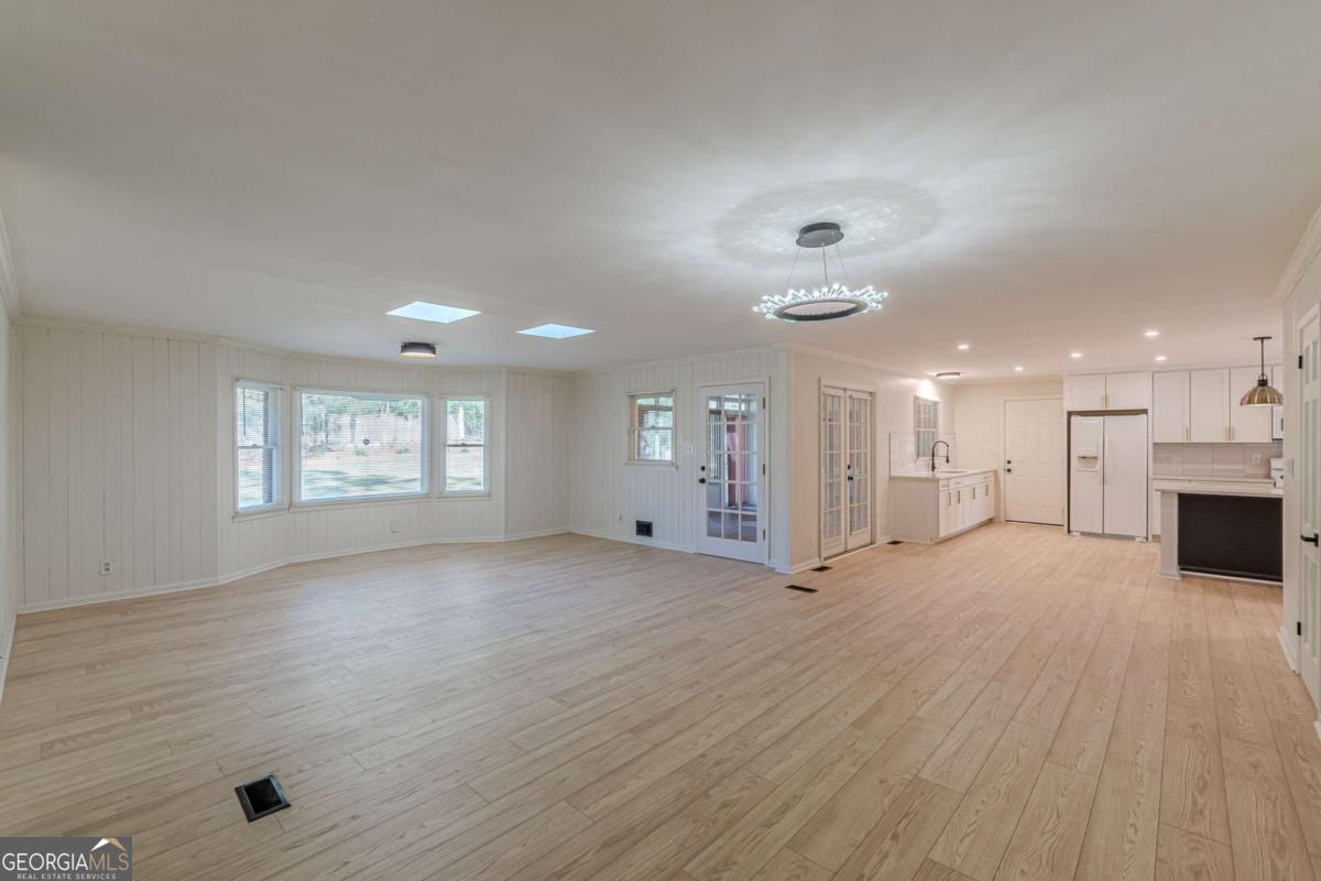 3121 Cascade Road SW Atlanta GA 30311