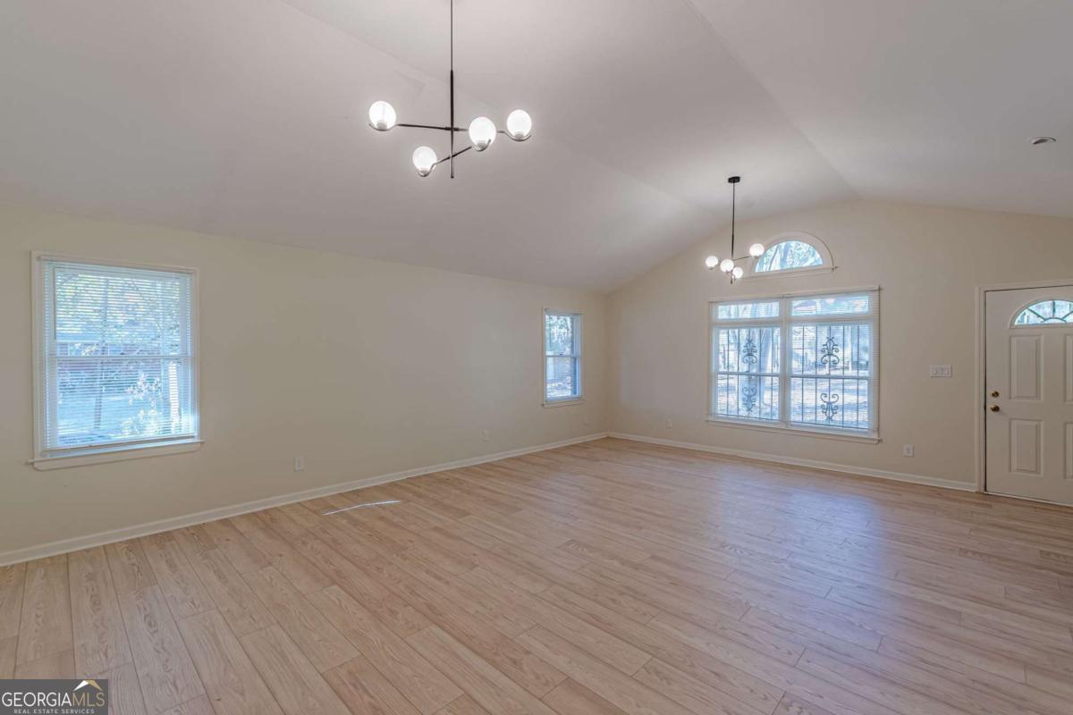 3121 Cascade Road SW Atlanta GA 30311