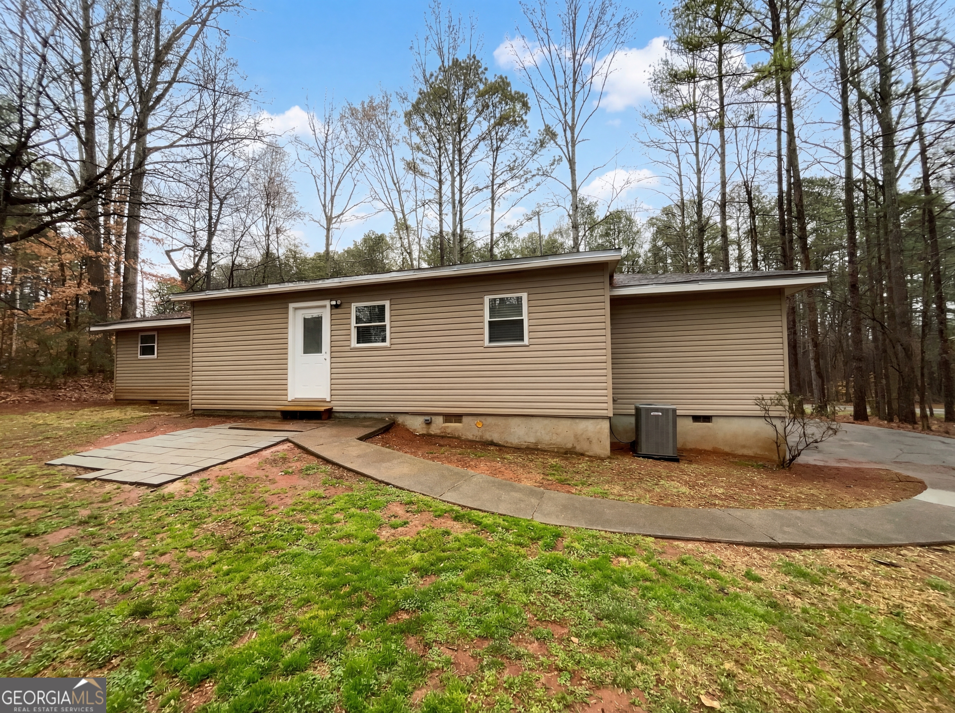 431 Cedarcrest Road Dallas GA 30132