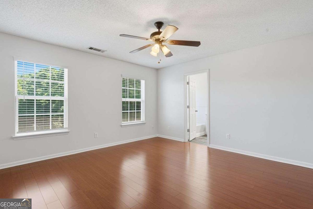 726 Breeze Lane Woodstock GA 30188