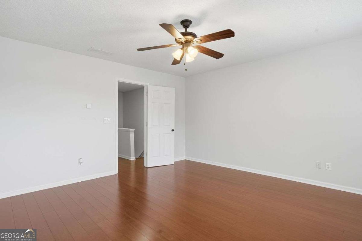 726 Breeze Lane Woodstock GA 30188