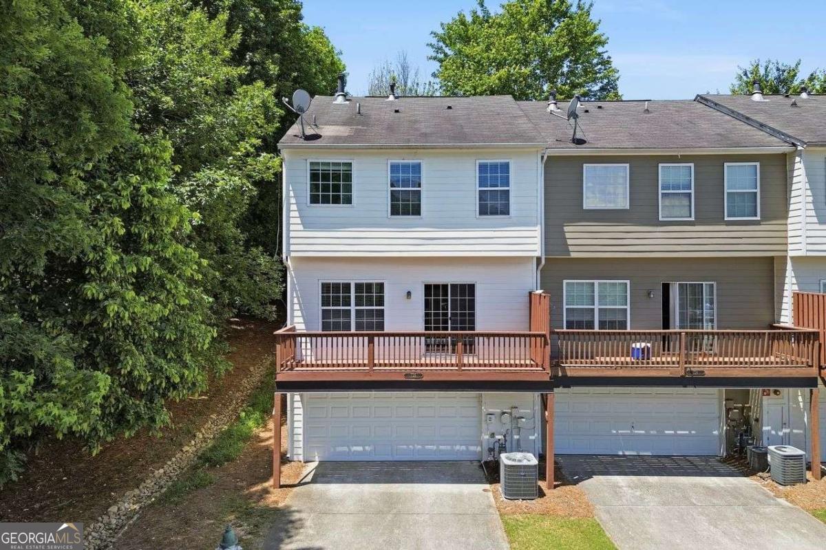 726 Breeze Lane Woodstock GA 30188