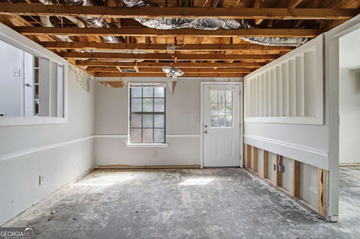 5641 Clifton Place Stone Mountain GA 30087