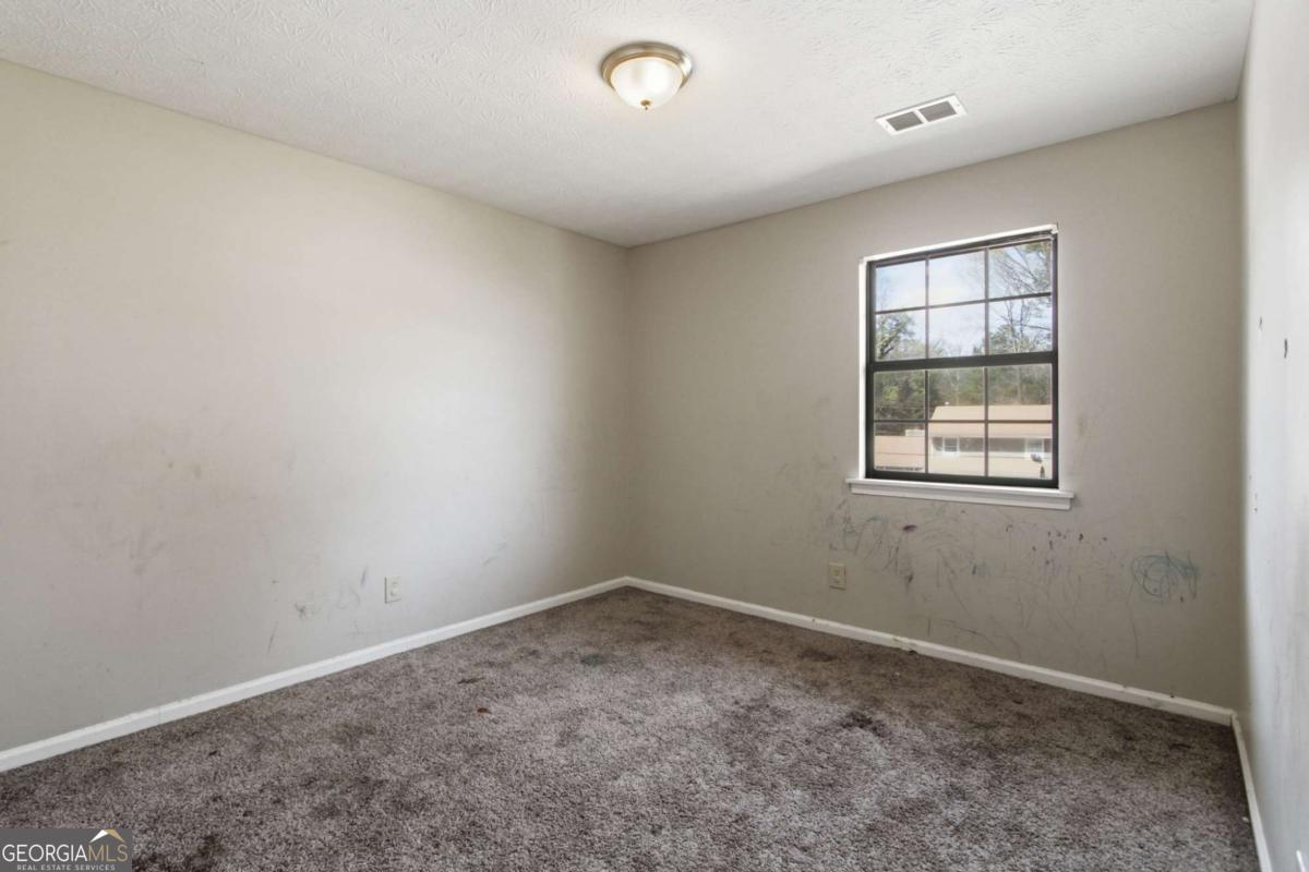 5641 Clifton Place Stone Mountain GA 30087