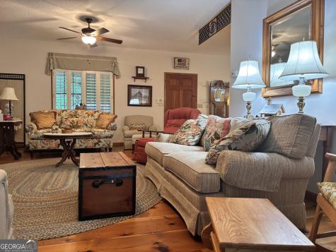275 River Hill Road Cornelia GA 30531