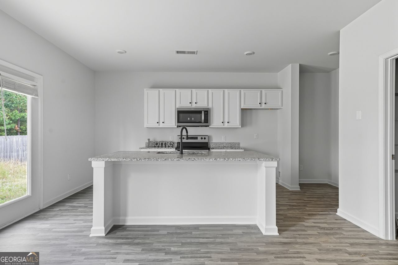 153 Fresh Laurel Lane Locust Grove GA 30248