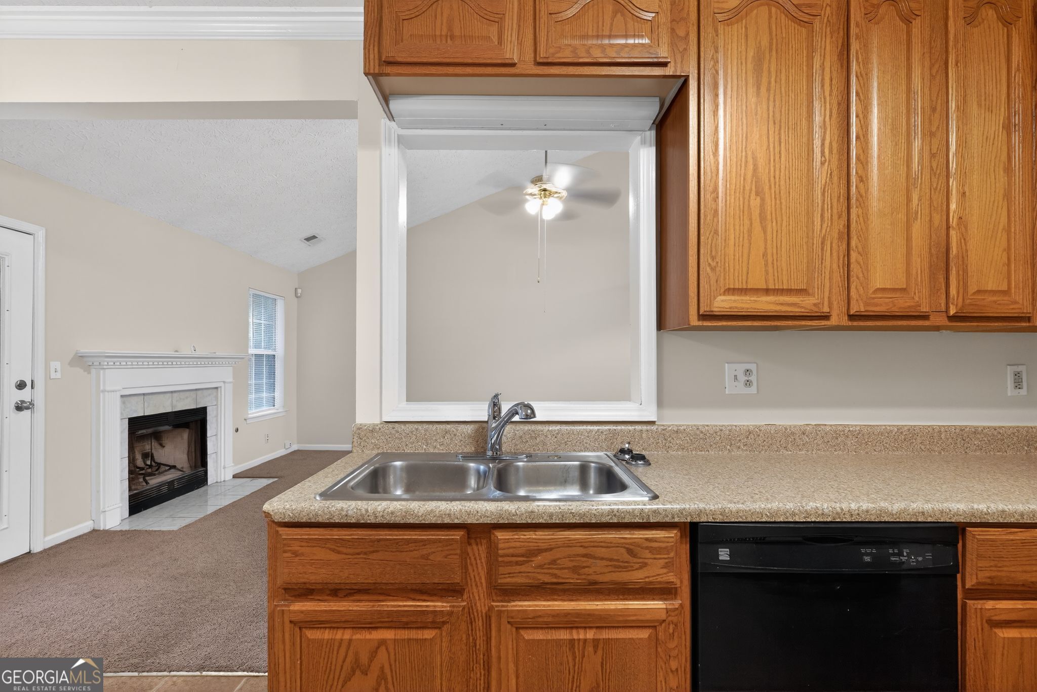 221 Fairview Point Ellenwood GA 30294